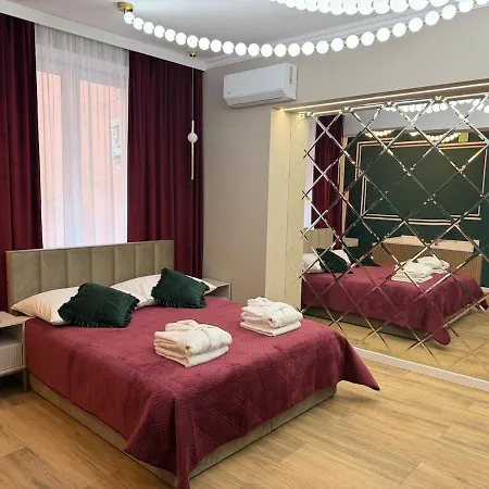 Z Jacuzzi Royal Rzeszowska Διαμέρισμα Krasków
