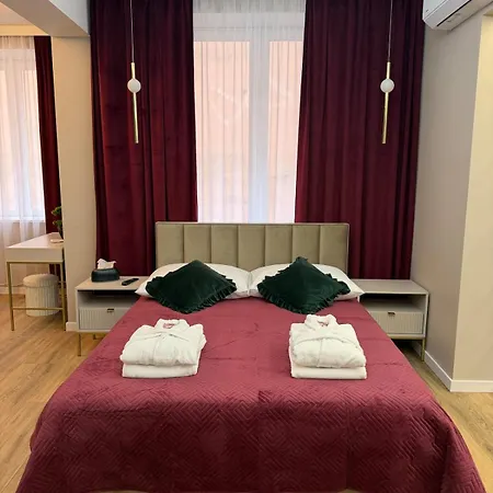 Z Jacuzzi Royal Rzeszowska Διαμέρισμα *